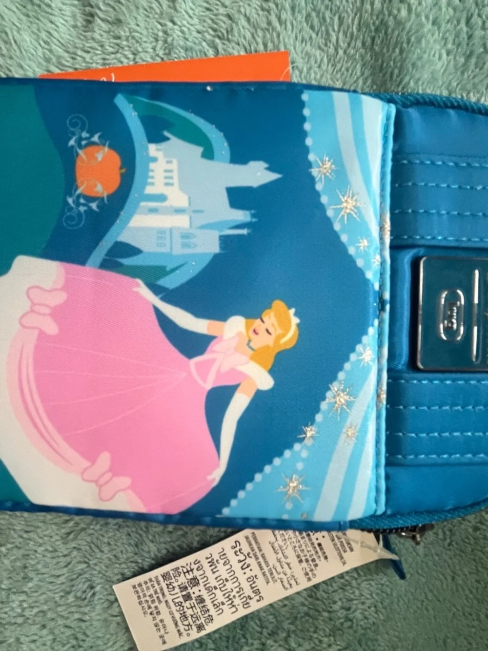 Lug CLUB 33 RARE Cinderella Crossbody